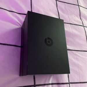 Beats Solo3 Wireless Dr. Dre Headphones Satin Gold